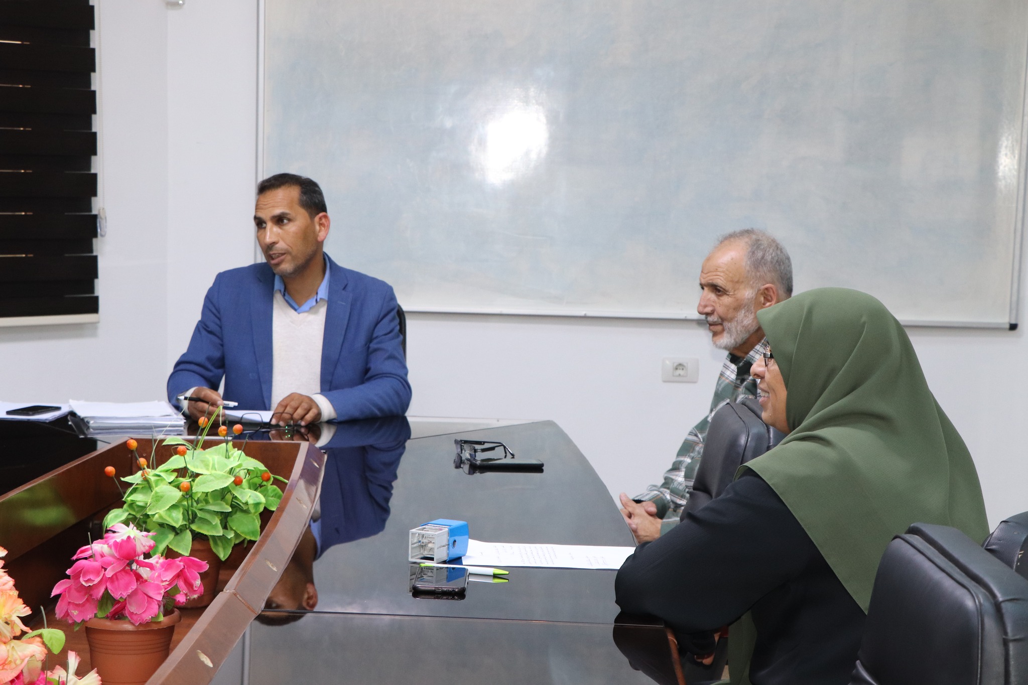 جامعة الرفاق الاهلية